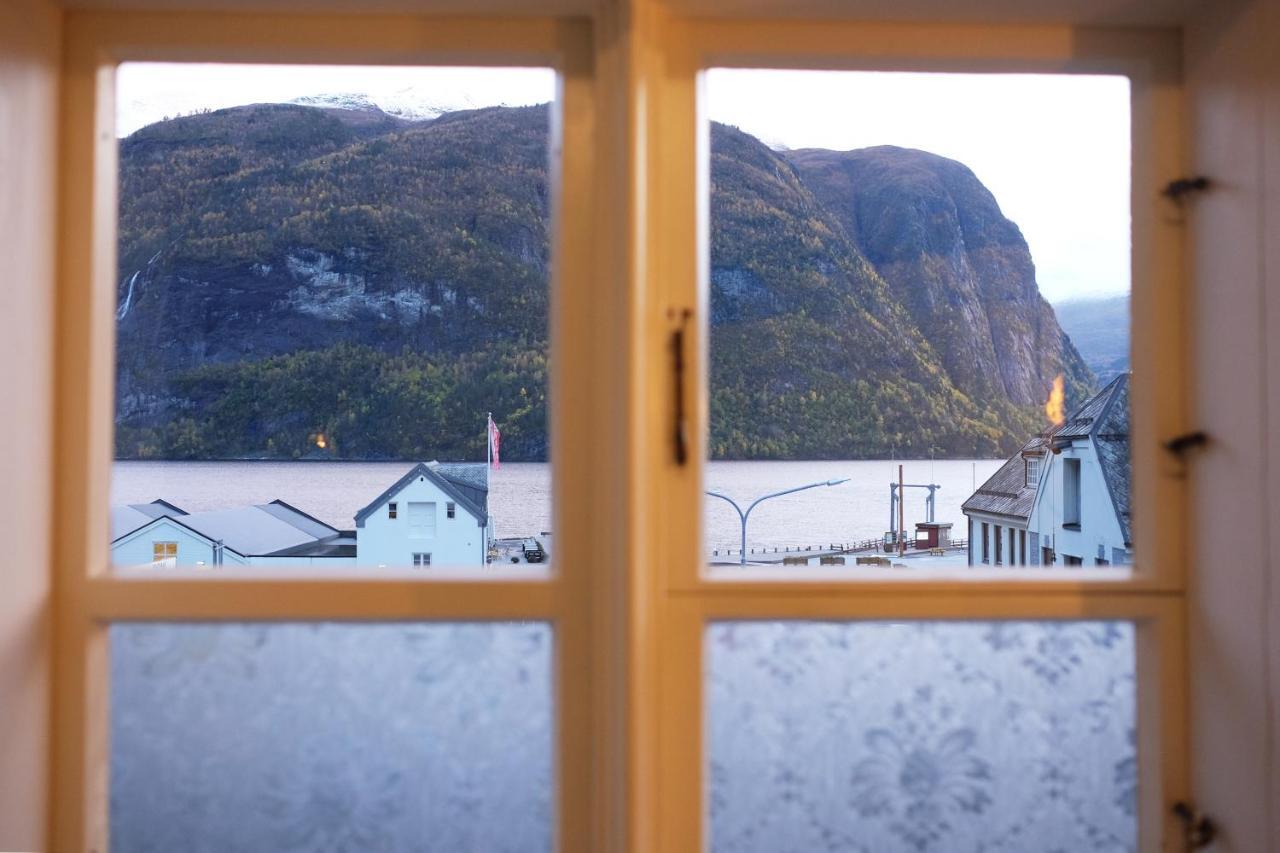 Sylte Hotell, Valldal Exterior photo